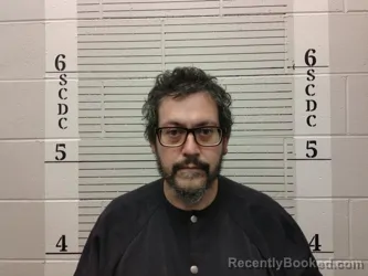 Mugshot of Matthew Thomas