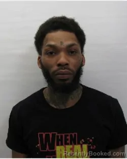 Mugshot of Quinton Thompson
