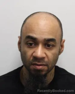 Mugshot of ALONZO KENNETH ROBERSON