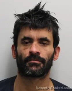 Mugshot of BENJAMIN D MAY