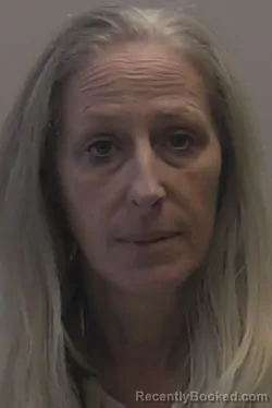 Mugshot of Victoria Rae Vaux