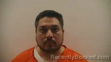 Mugshot of VASQUEZ JOSUE GUAJARDO
