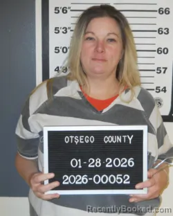 Mugshot of DANIELLE ELIZABETH BENNETT