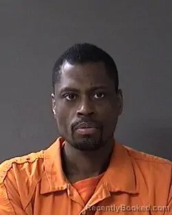 Mugshot of Trevis T Meeks