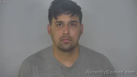 Mugshot of ELVIS JOSE ESTRADALOPEZ