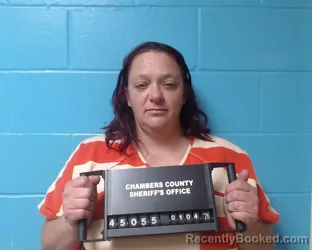 Mugshot of Nicole Leeann Darby