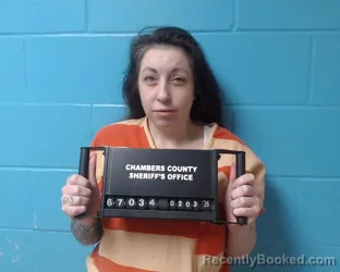 Mugshot of Sarah Elyse Garner