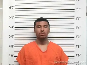 Mugshot of MUREECIO ELLIUS CRUZ