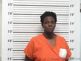 Mugshot of JALISA DAWN HOLLIS