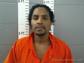 Mugshot of EL STALEY