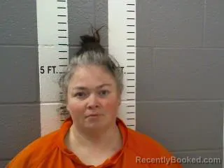 Mugshot of JENNIFER LYNN HAMRICK