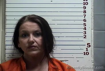 Mugshot of TAYLOR DANETTE ALTOM