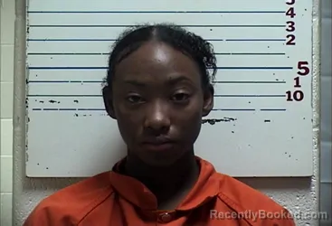 Mugshot of BRIANNA YVONNE LOCKLIN