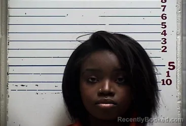 Mugshot of KYLEIGH TANIYAH ZENO