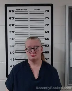 Mugshot of LUCI ANNETTE BENNETT