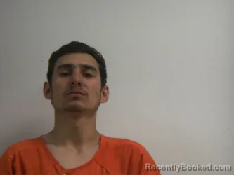 Mugshot of OSVALDO OSVALDO QUINONEZ-LOPEZ