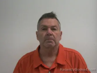 Mugshot of SCOTT T BUCKNER