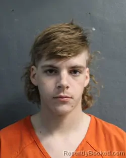 Mugshot of MADDOX GRAY SMITH