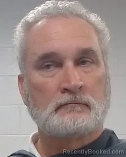 Mugshot of MICHAEL TROY OWENS