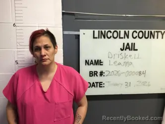 Mugshot of LEANNA MARIE DRISKELL