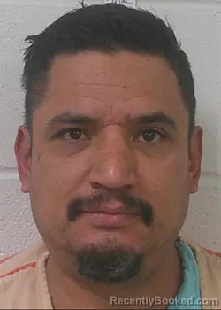 Mugshot of JOSUE MENDEZ