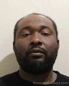 Mugshot of BILLY ROYCE DIXON