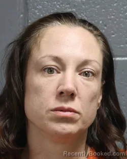 Mugshot of HAYLEE MARIE GIBSON