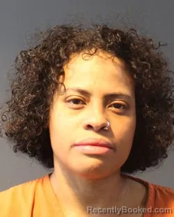 Mugshot of LARAYNE ANNTONETTE EARLEY