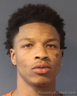 Mugshot of MHALIK YHAPET STARNES