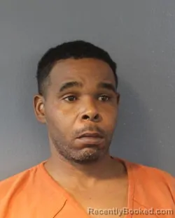 Mugshot of STEVEN DEWAUN SMITH