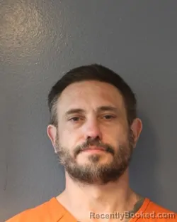 Mugshot of WALTER RAY STOWE