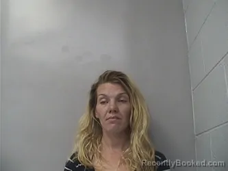 Mugshot of Kaylee Zwart