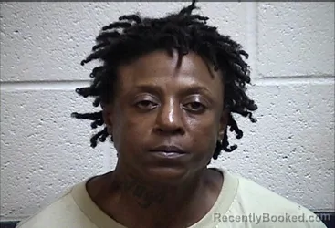 Mugshot of LATOYA LYNN THURMAN