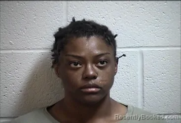 Mugshot of RENISHA SHADAE WALLACE