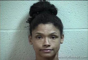 Mugshot of GLENNETTA MARIE SMITH