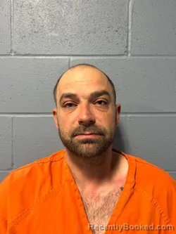 Mugshot of TRAVIS HENRY CRAFT