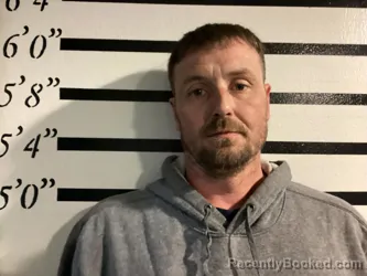 Mugshot of DREW HARVEY