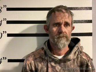 Mugshot of TRAVIS FIELDGROVE