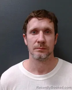 Mugshot of DANIEL CARLISLE HOOKER