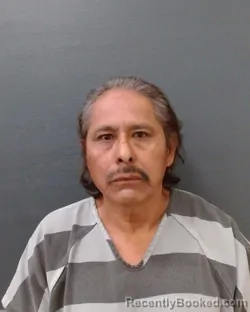 Mugshot of APOLINAR BARRAGAN-GUADALUPE
