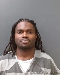 Mugshot of UTHMAN OLADIMEJI FADAHUNSI