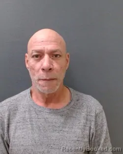 Mugshot of RAYNEL LAZARO GARCIA RAVELO