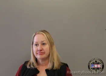 Mugshot of BONNIE WREATH