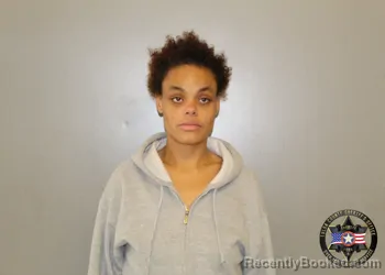 Mugshot of MARKENNA KAY TRIESTE ABRAMS