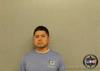 Mugshot of LEONIDES ROSAS-VASQUEZ