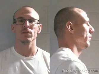 Mugshot of ROBERT WARREN DEAN