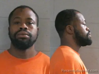 Mugshot of MARCUEL DION GRAYSON