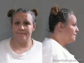 Mugshot of MIRANDA INEZ CAVINESS