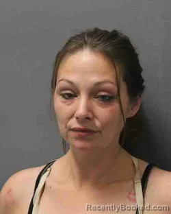 Mugshot of LEAH NICOLE EZZELL