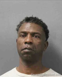 Mugshot of DONNEL LENARD CHERRY